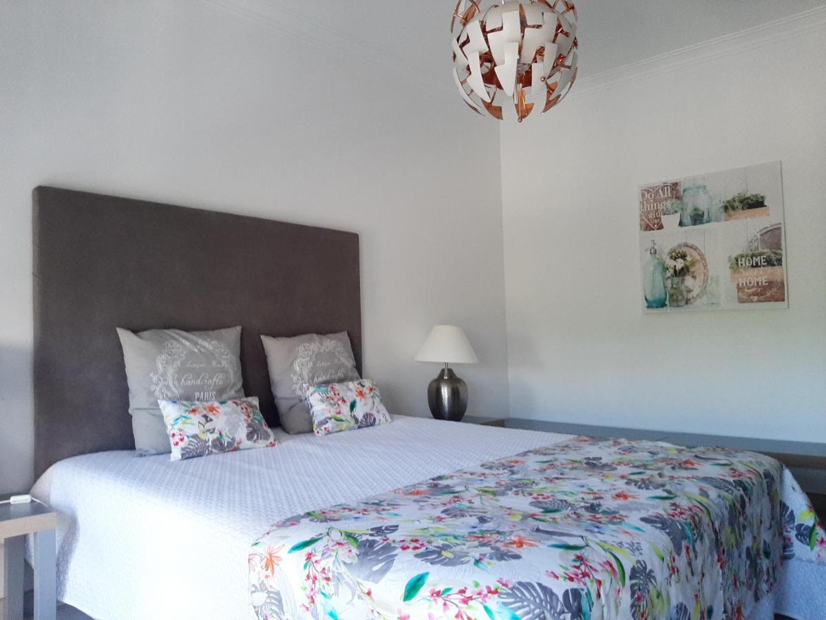 Apartamento Zacarias By Ferias Com Sol Quarteira Luaran gambar