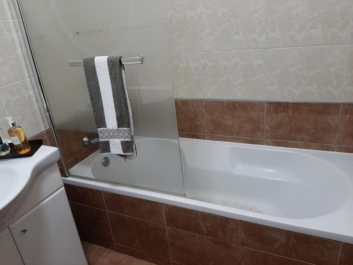Apartamento Zacarias By Ferias Com Sol Quarteira Luaran gambar